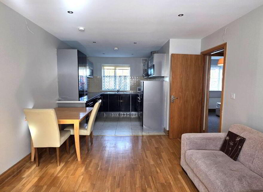 78 De Vesci Court, Fairgreen, Portlaoise, R32V409