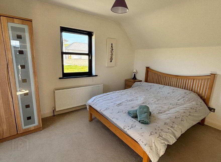 Faulmore, Fallmore, Fallmore, F26T2P6