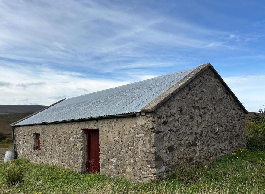 Cottage, And 16 Acres In Muingaroon, Knocknalower, Knocknalower, F26V562