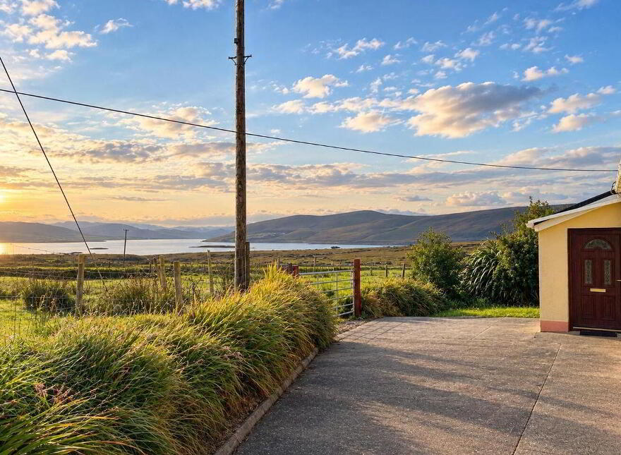 Cottage, And 16 Acres In Muingaroon, Knocknalower, Knocknalower, F26V562