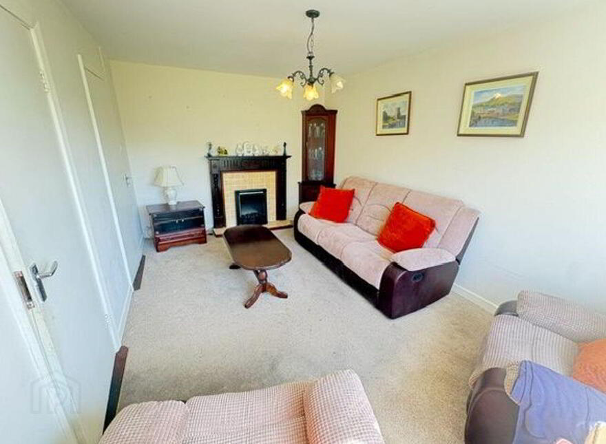 Moynalty House, 18 Dromore Rise, Raheen, V94E43W