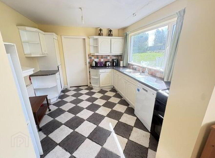 Moynalty House, 18 Dromore Rise, Raheen, V94E43W