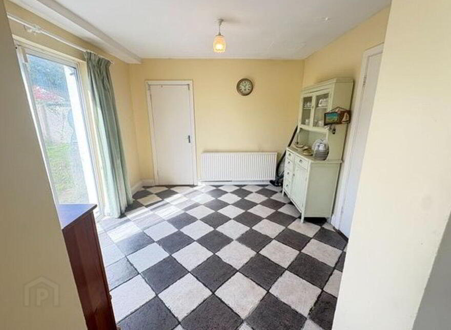 Moynalty House, 18 Dromore Rise, Raheen, V94E43W