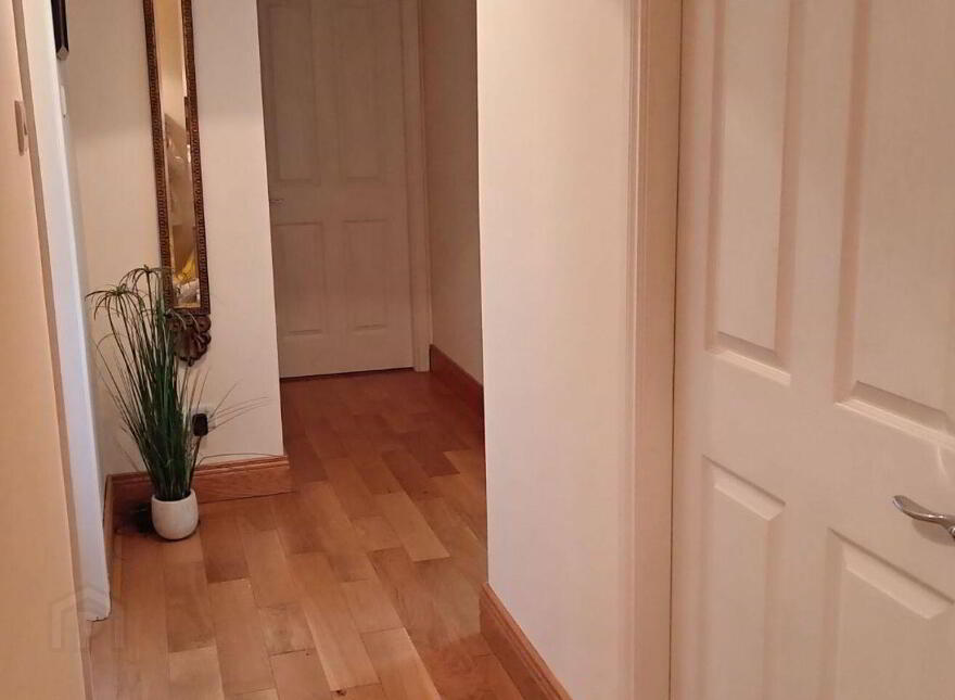 Apartment 3 Sandbrook, Wilton, T12KX47