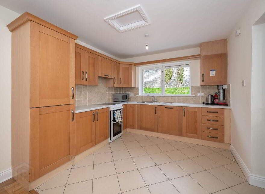 16 Monastery Avenue, Blarney Road, Hollyhill, T23T6D2