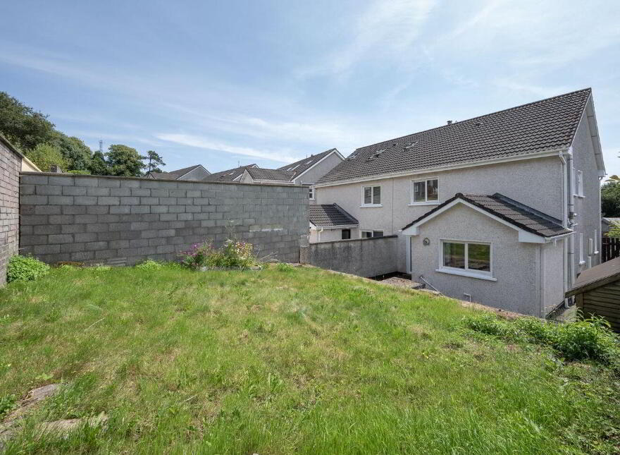 16 Monastery Avenue, Blarney Road, Hollyhill, T23T6D2