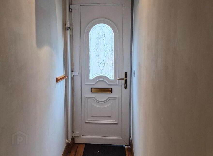 17 Lough Road, The Lough, T12DP3V