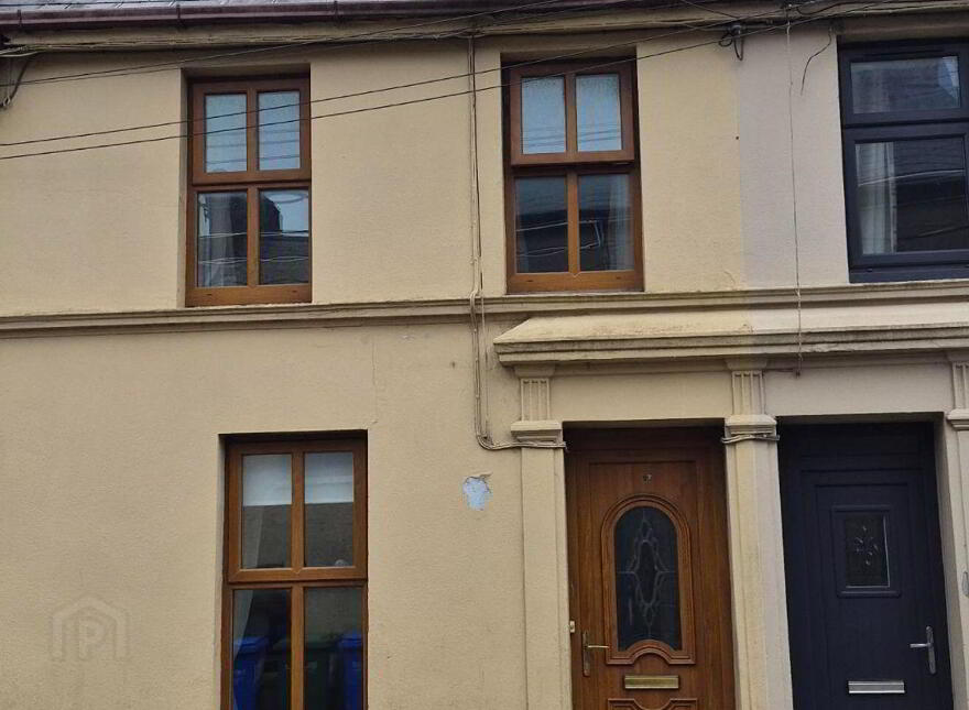 17 Lough Road, The Lough, T12DP3V