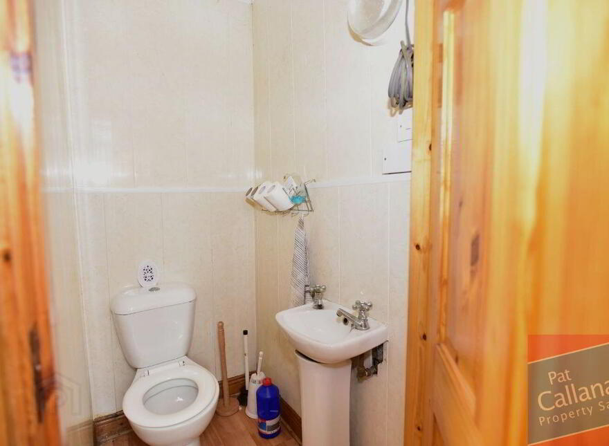 Abbey Street, Loughrea, H62YX65