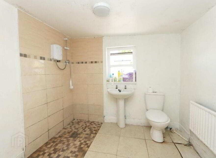 Gortbeg, Cummer, Tuam, H54A622