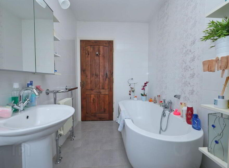 Killaune, Ballymacward, Shanballard, H53F882