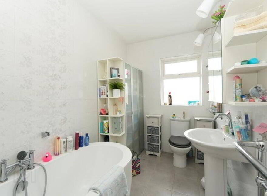 Killaune, Ballymacward, Shanballard, H53F882