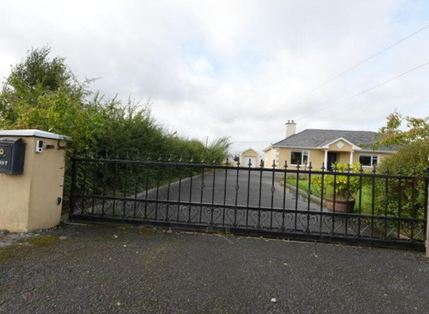 Killaune, Ballymacward, Shanballard, H53F882