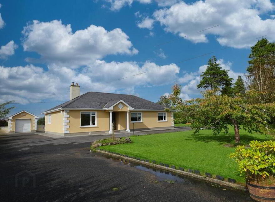 Killaune, Ballymacward, Shanballard, H53F882