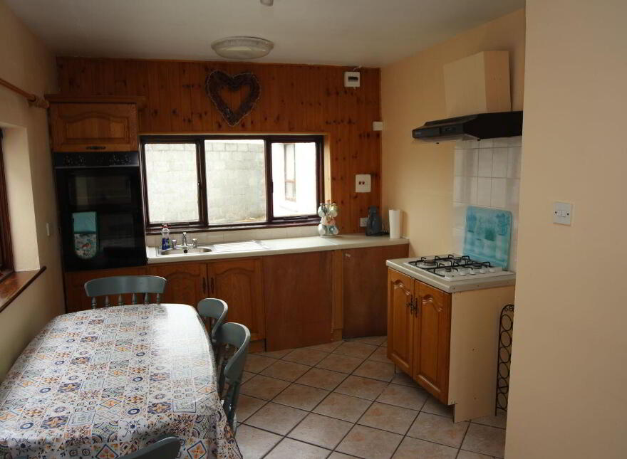 Copperbeech House, Athenry Road, Loughrea, H62CK15