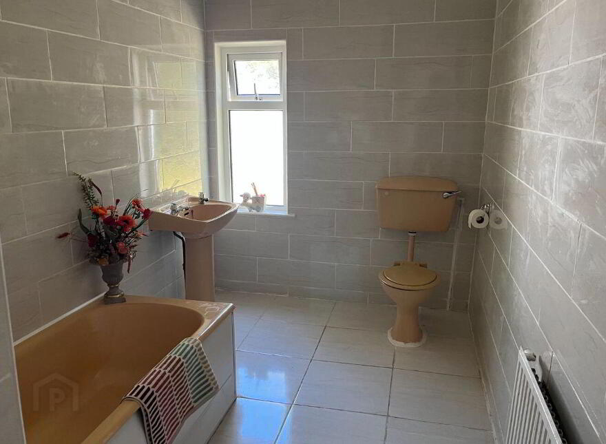 Gardina House, Kilcloony, Ballinasloe, H53D2X9