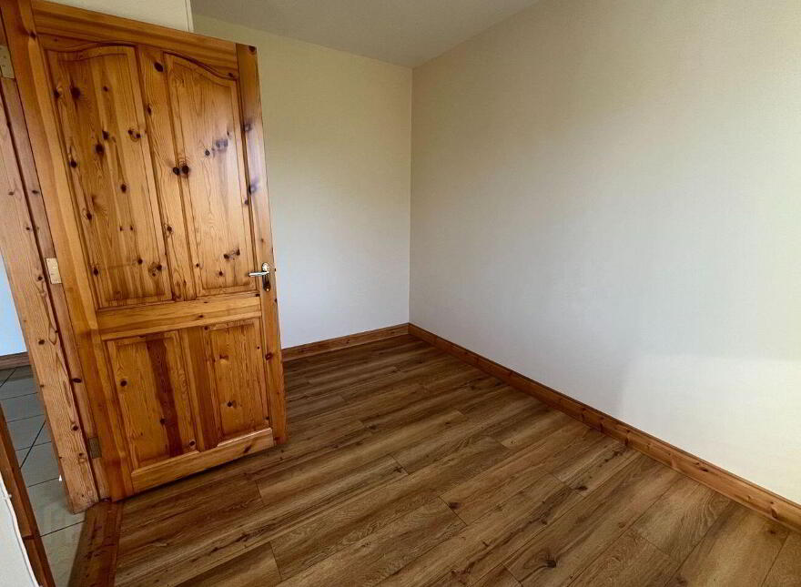 15 Willow Park, Derrymullan, Ballinasloe, H53N471