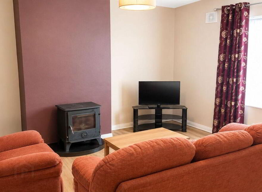 18 Bridge Court, Bridge Street, Ballinasloe, H53X651
