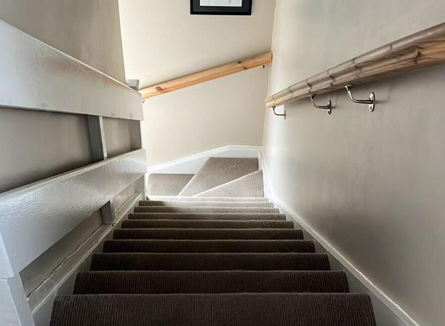 18 Bridge Court, Bridge Street, Ballinasloe, H53X651