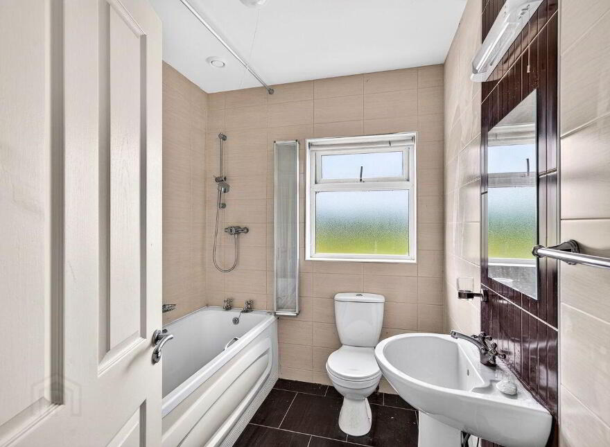 16 Cnoc Na Sí, Saint Bridget's Road, Portumna, H53HC99
