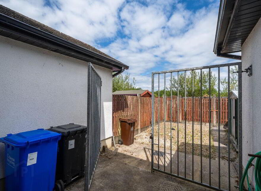 16 Cnoc Na Sí, Saint Bridget's Road, Portumna, H53HC99