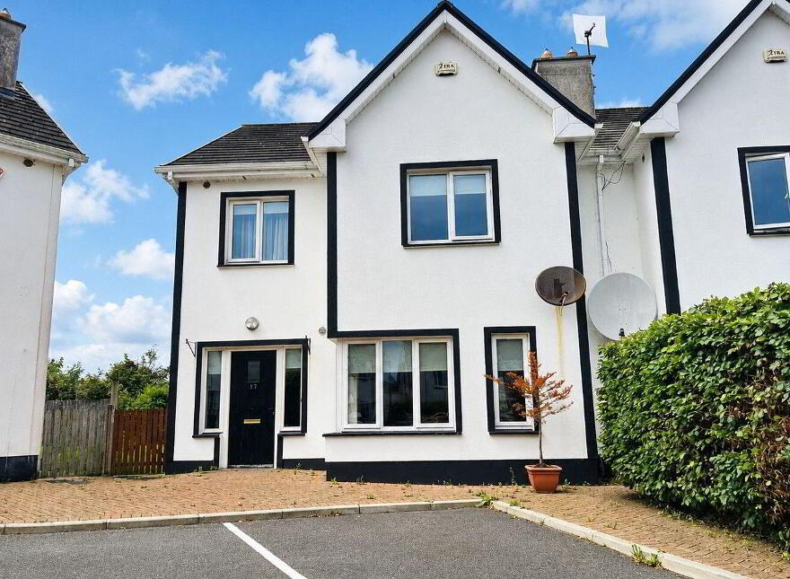 17 Esker Hills, Ballinasloe, H53H954