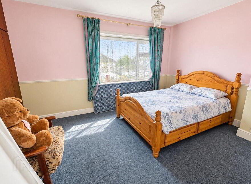 6 Saint Brendan's Terrace, Ballinasloe, H53KW35