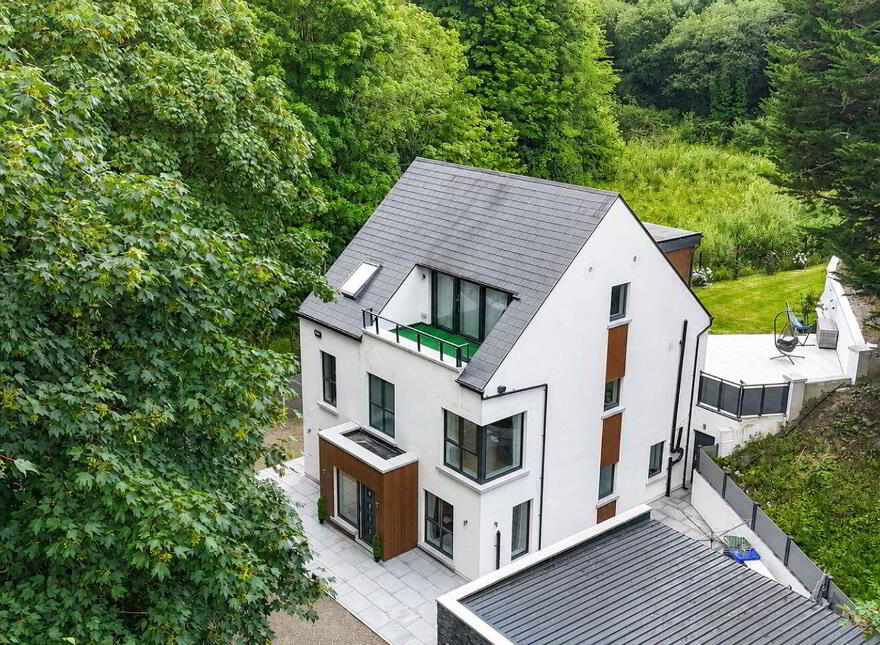 De Clare House, Gallows Hill, Kilkenny, R95Y82F