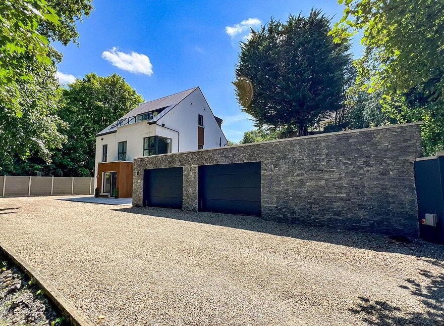De Clare House, Gallows Hill, Kilkenny, R95Y82F
