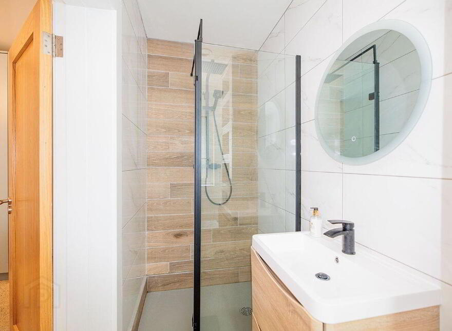 De Clare House, Gallows Hill, Kilkenny, R95Y82F