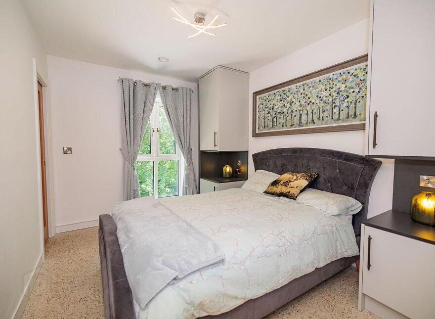 De Clare House, Gallows Hill, Kilkenny, R95Y82F