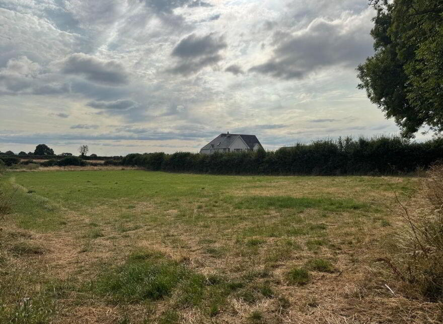 Prime, C. 1 Ac Residential Site, Danesfort