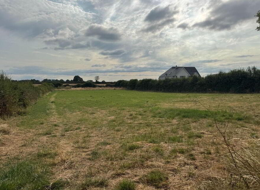 Prime, C. 1 Ac Residential Site, Danesfort