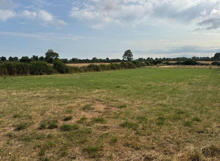 Prime, C. 1 Ac Residential Site, Danesfort
