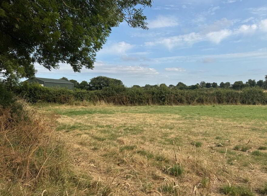 Prime, C. 1 Ac Residential Site, Danesfort