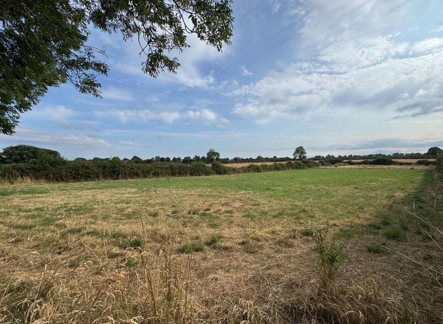 Prime, C. 1 Ac Residential Site, Danesfort