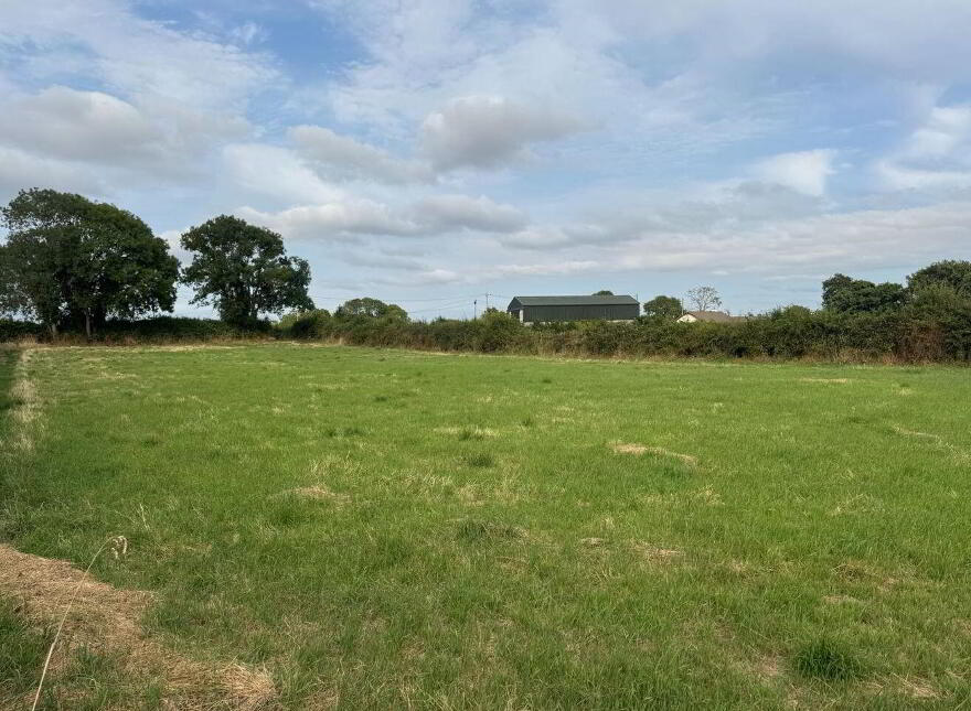 Prime, C. 1 Ac Residential Site, Danesfort