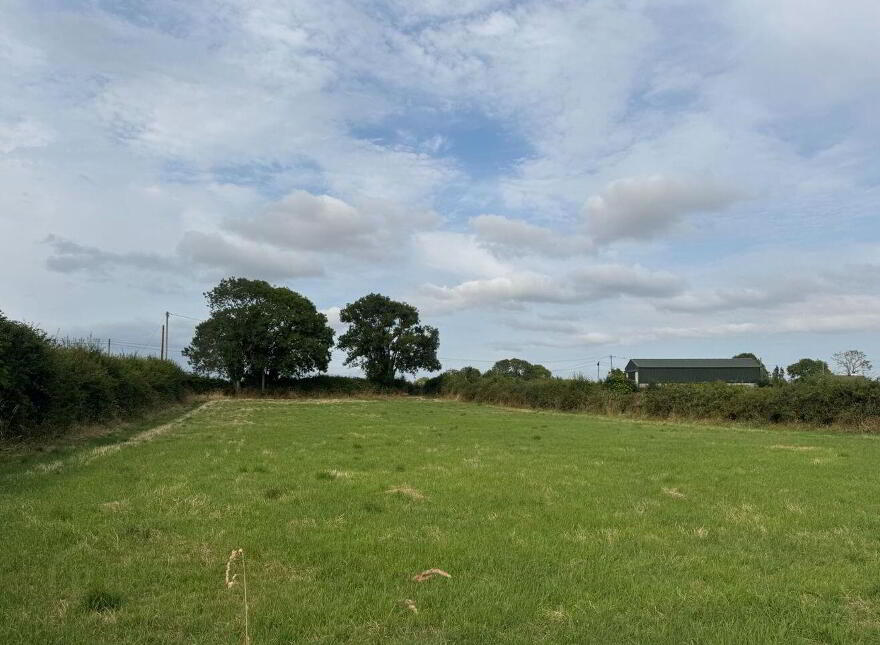 Prime, C. 1 Ac Residential Site, Danesfort