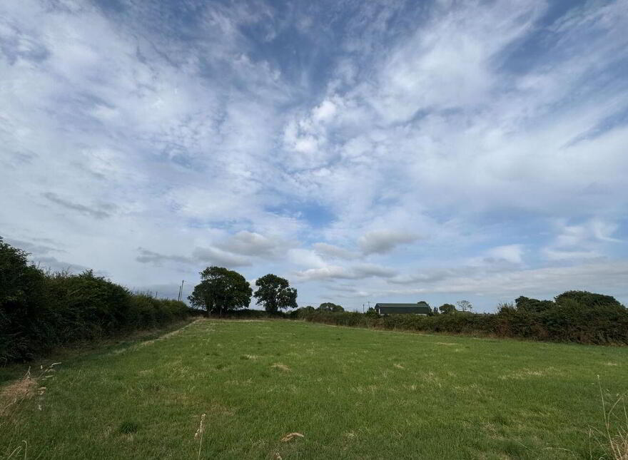 Prime, C. 1 Ac Residential Site, Danesfort