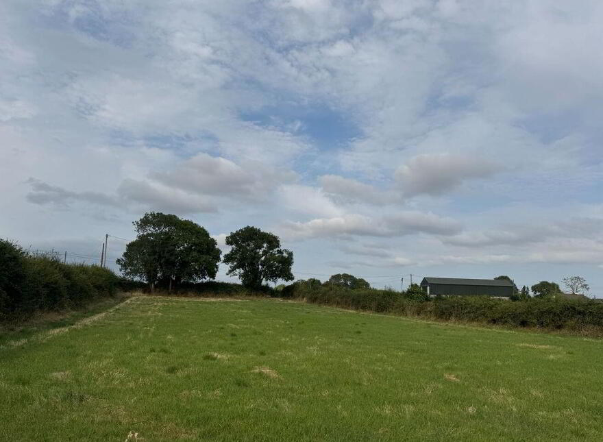 Prime, C. 1 Ac Residential Site, Danesfort