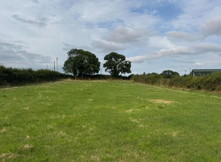 Prime, C. 1 Ac Residential Site, Danesfort