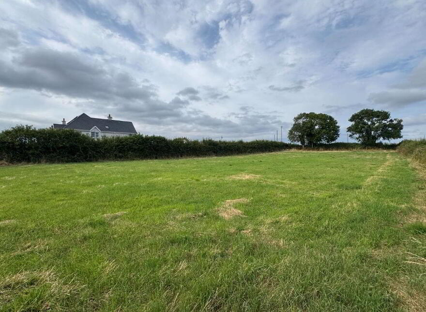 Prime, C. 1 Ac Residential Site, Danesfort