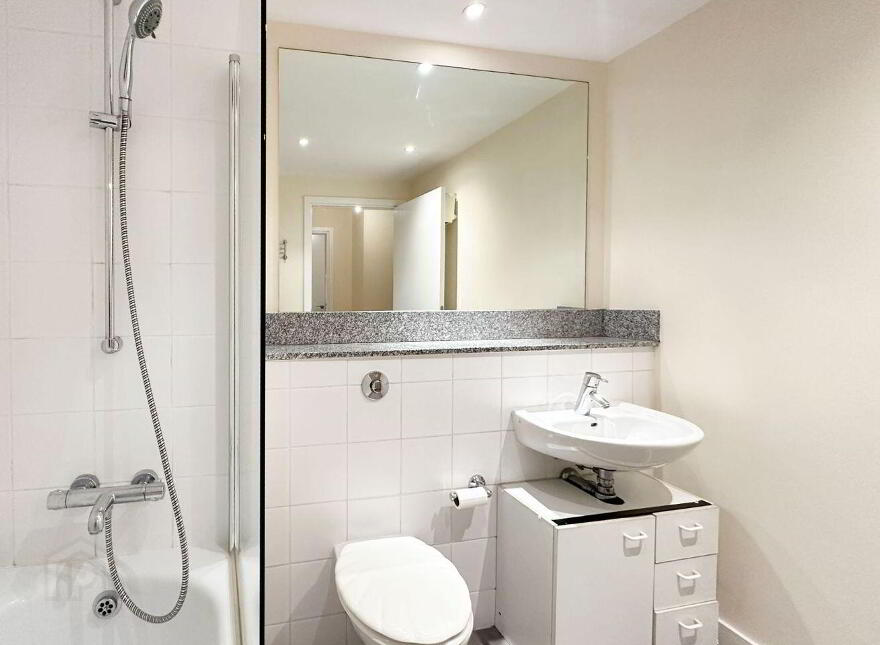 Apartment 20 Alen Hall, Belgard Square, Tallaght, Tallaght, D24XE35