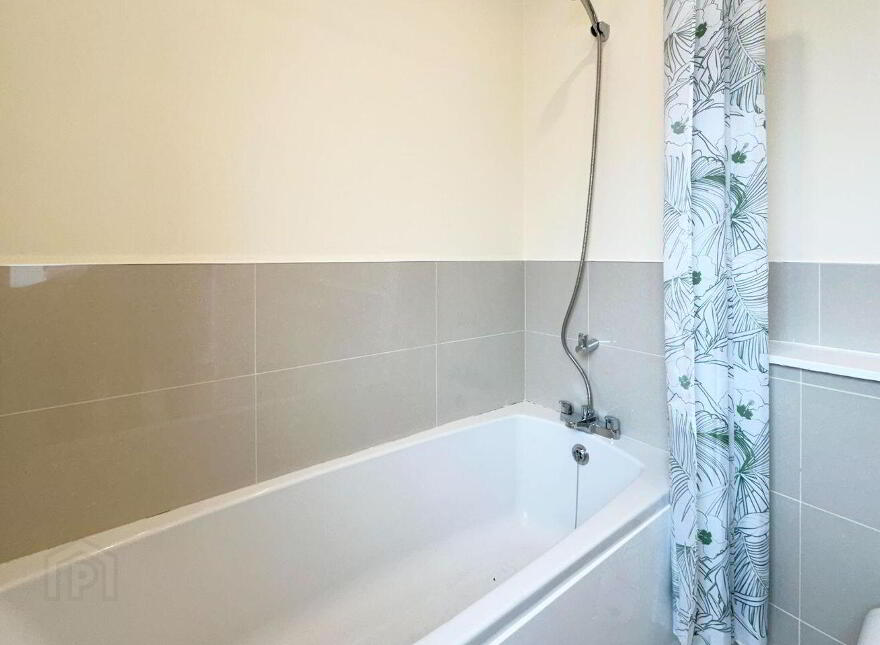 5 Lyons Lane, Newcastle, Newcastle, D22E0E7
