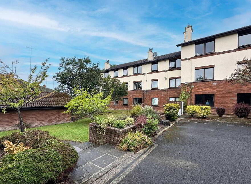 35 The Sycamores, Stradbrook Hill, Blackrock, Blackrock, A94WA07