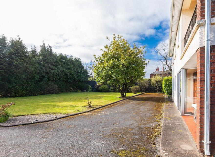 Corabbey, The Park, Midleton, P25CD66