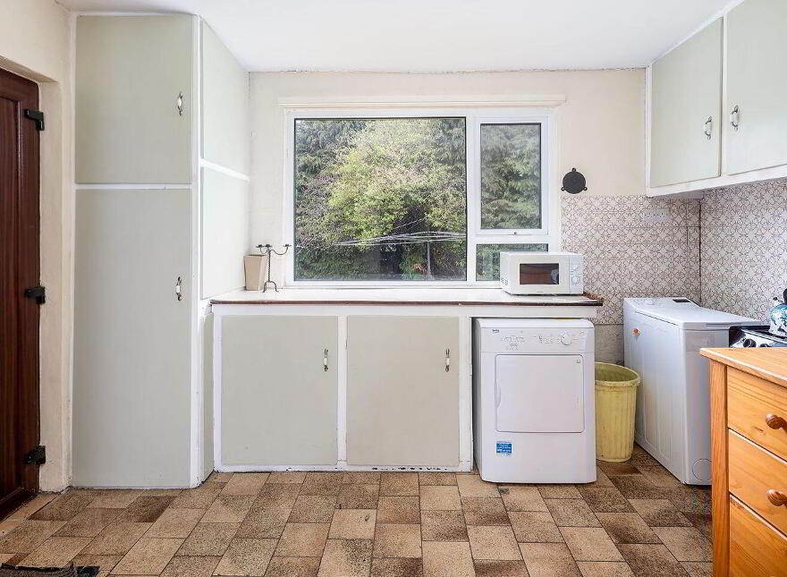 Corabbey, The Park, Midleton, P25CD66