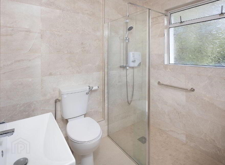 87 Norwood Park, Cobh, P24VF57