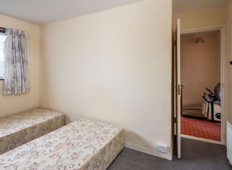 15 O'Neill's Place, Carrignafoy, Cobh, P24HE19