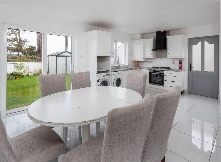 1 The Mews, Rushbrooke Links, Cobh, P24WY04